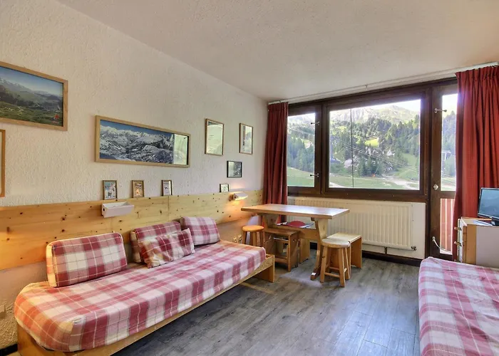 Apartment 3 Pers., Vue Pistes, Au Pied Des Pistes, Balcon - Fr-1-455-98 *